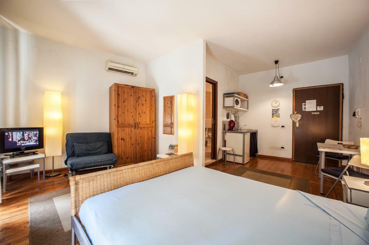 Studio Apartments Centro Storico Via Manno Кальяри Экстерьер фото
